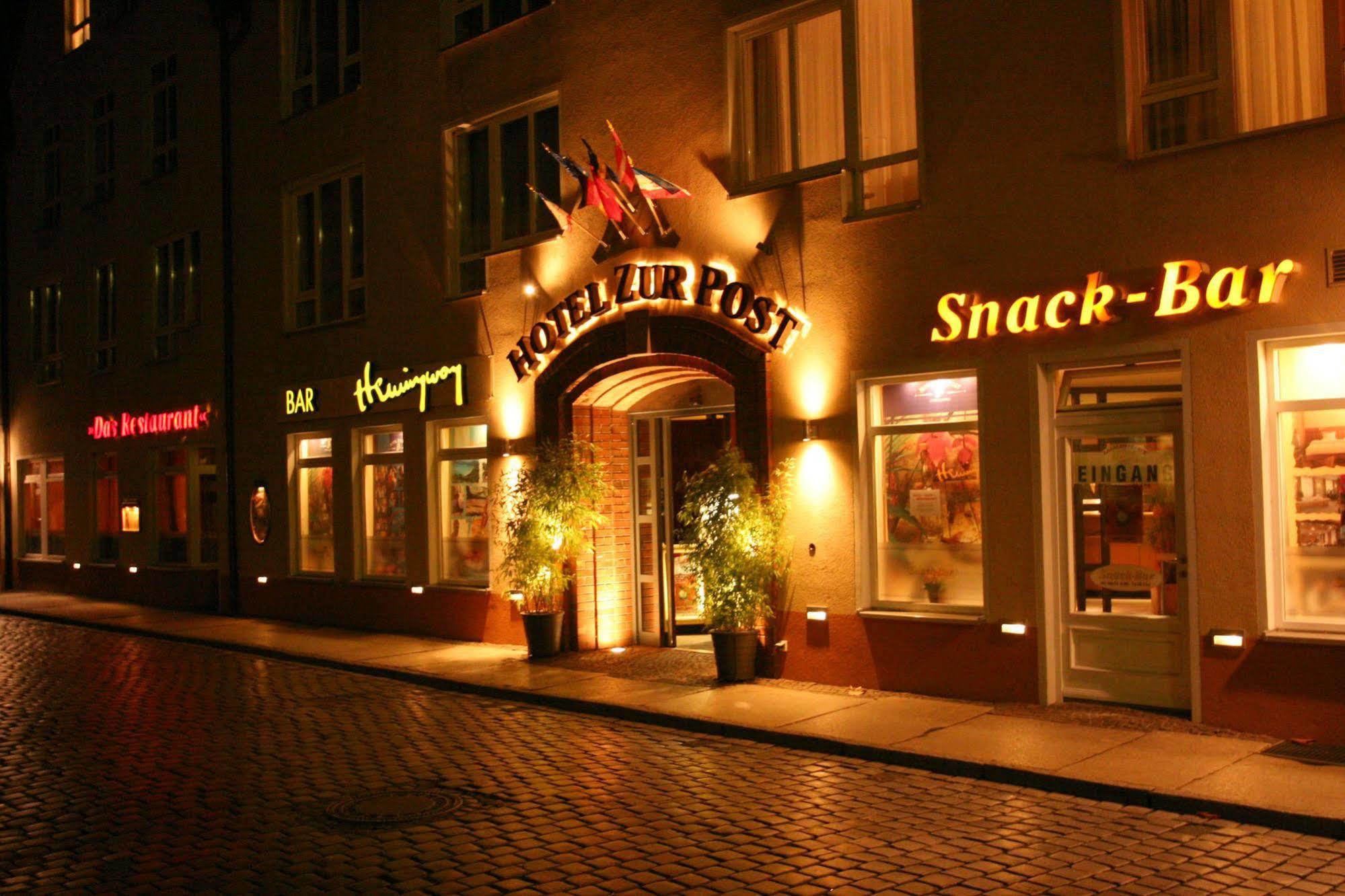 Altstadt Hotel Zur Post Stralsund Exterior foto